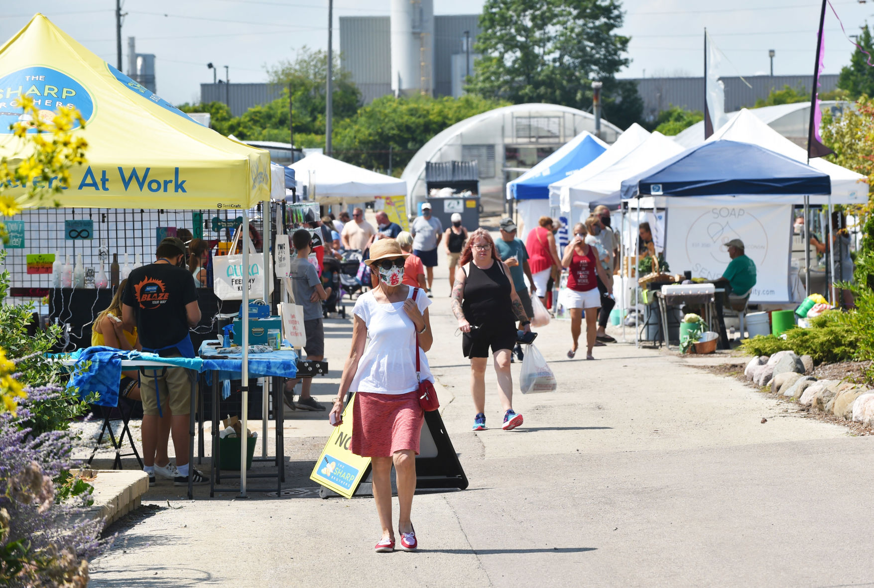 Milaeger's farmers market